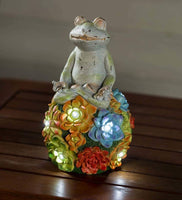 Plow & Hearth 55016FRG Frog Solar Statue, Multicolored