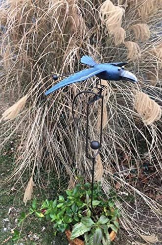 Metal Balancing Bird Garden Yard Art